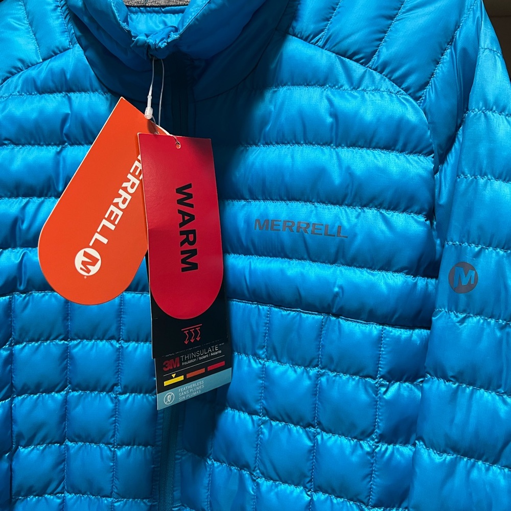 Brand New Merrill Men’s Micro light puffer jacket.